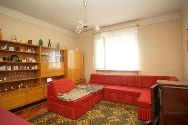 Eladó családi ház, Szőce 2 szoba 64 m² 25 M Ft